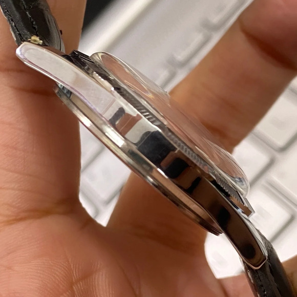 Vintage 1974 Roamer Manual Mens Silver Watch W/Leather Strap & Green accents - Picture 4 of 6